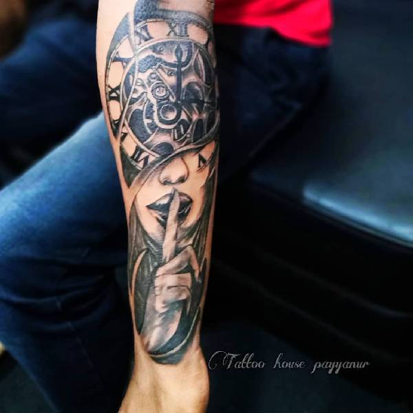 Tattoo House+Black and Grey Tattoo