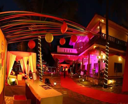  Kanaka Beach House+Party Facility